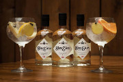 This English Pub Has Created a Gin In Honor of the Royal Wedding