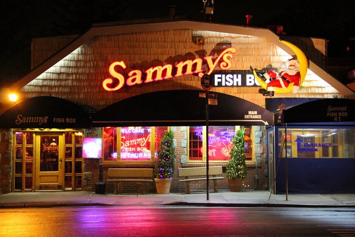 Sammy's Fish Box